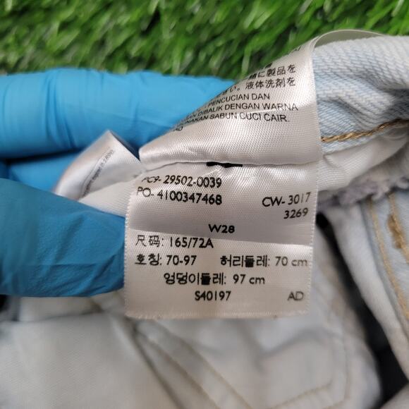 Levis 501 Reworked Two-Tone Cut-Off Shorts Womens 28 Size 6 Jorts - Picture 6 of 6